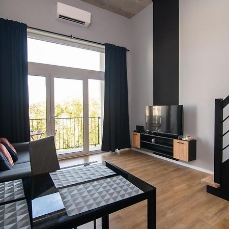 Studia Przy Lotnisku Od Wroclawapartament-Pl Exterior foto